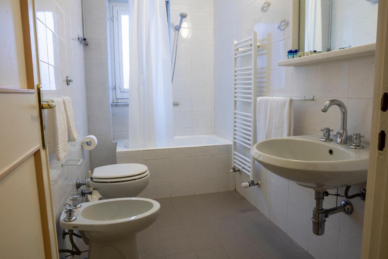 Hermitage Hotel 3*